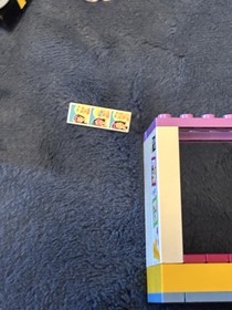 Lego Friends 41058 Shopping Mall Parts Photo Booth Car Sophie Julian Minifigure