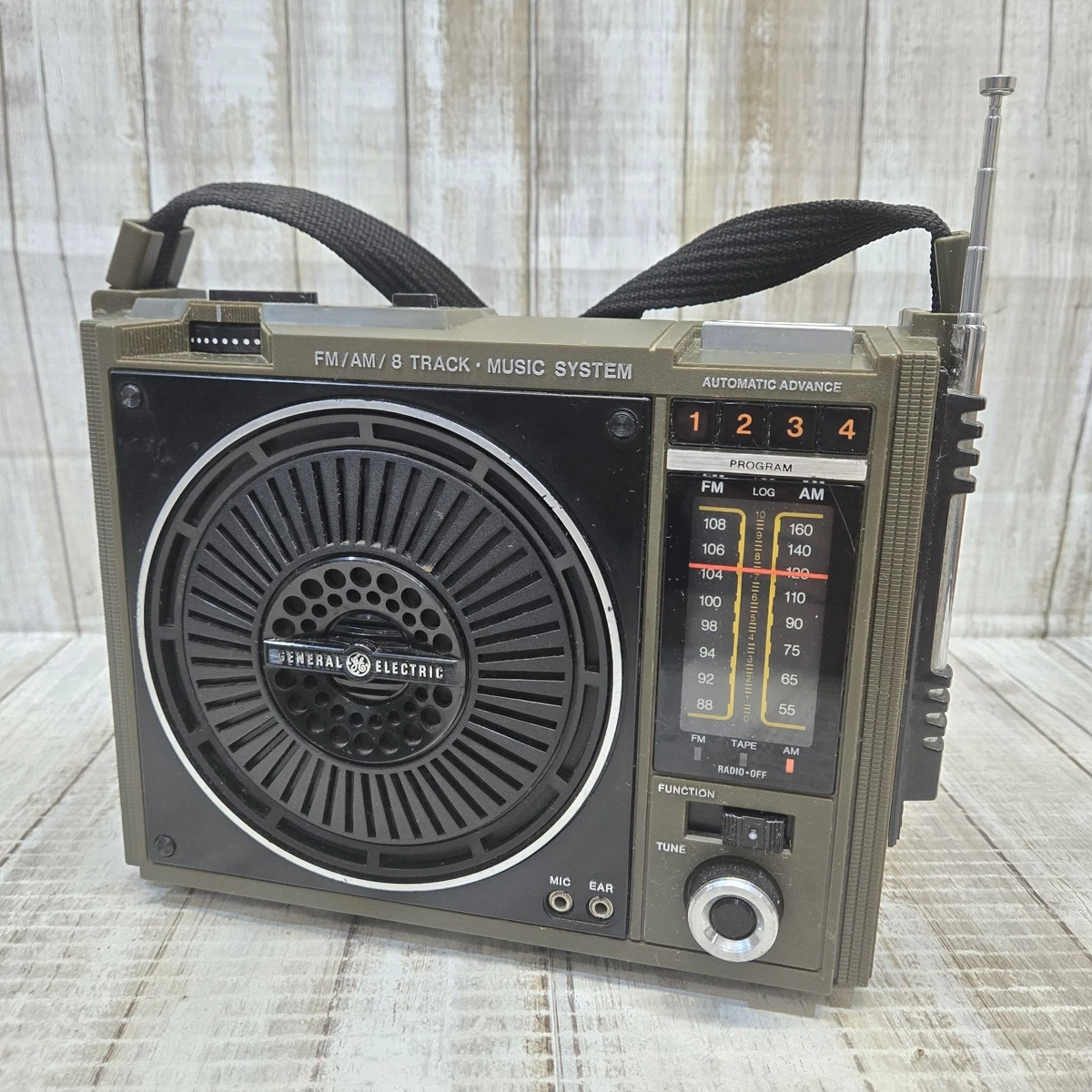 Preços baixos em GE Rádios Antigos | eBay