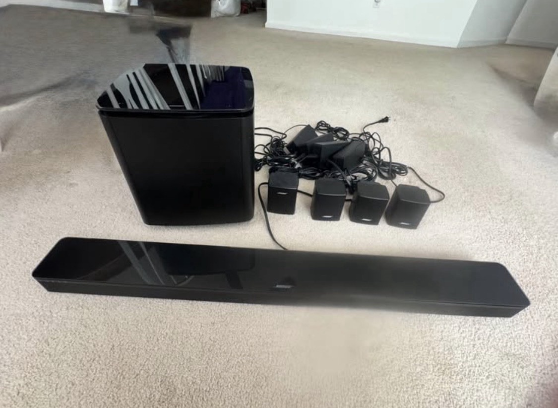Bose Soundbar 700 + Bass Module 700 + Surround Speakers | Excellent Condition