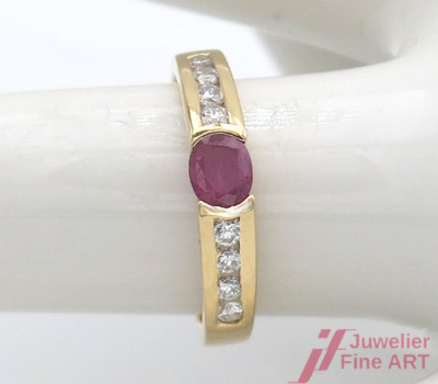 HENRICH & DENZEL Ring 18K GG - 1 Rub. 0,29 ct + 8 Brill. zus. 0,52 ct- 3,5 g 