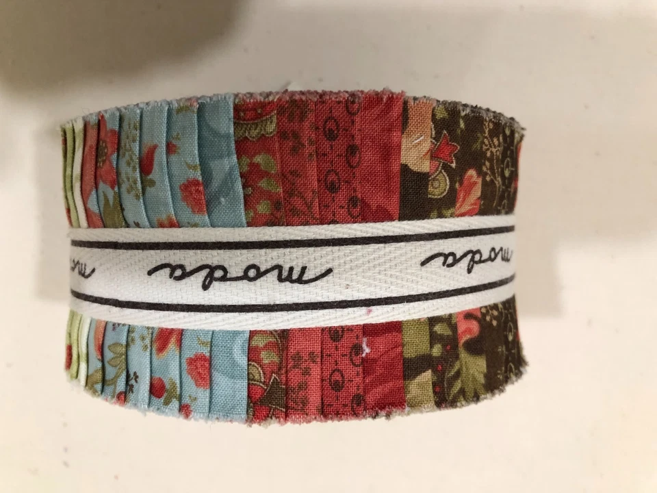 NEW Moda Jelly Roll Shantri-La #3880JR Forty 2.5" X 44" Strips - Image 3 of 4