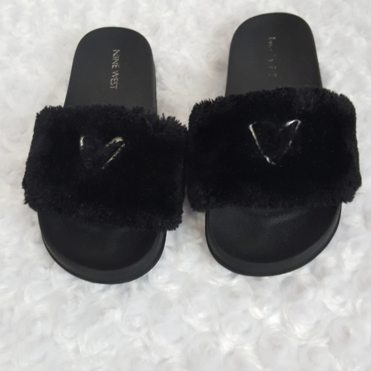 nine west fuzzy slippers