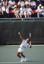 Emilio Sanchez of Spain plays against Ken Flach Robert Seguso USA - Old Photo 3