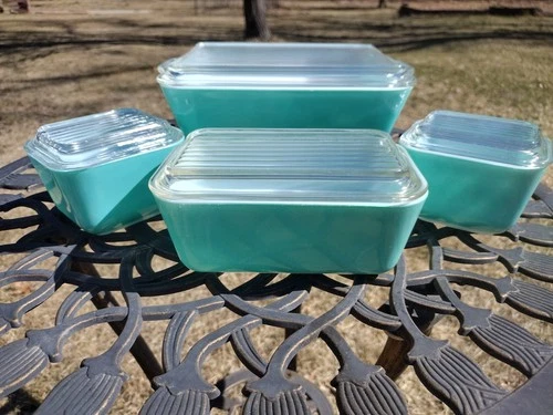 Vintage Pyrex Turquoise 500 Series Oven Refrigerator Dishes Full Set. Near Mint