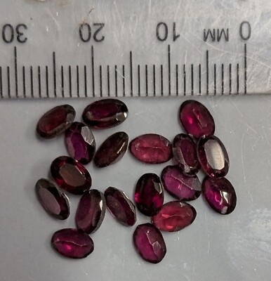 10 carats GARNET Gemstone Lot  (#D12)