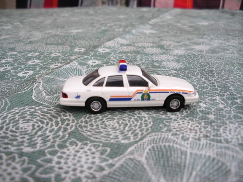 Busch 1:87 Ford Crow Victoria Polizei KANADA ohne OVP A801