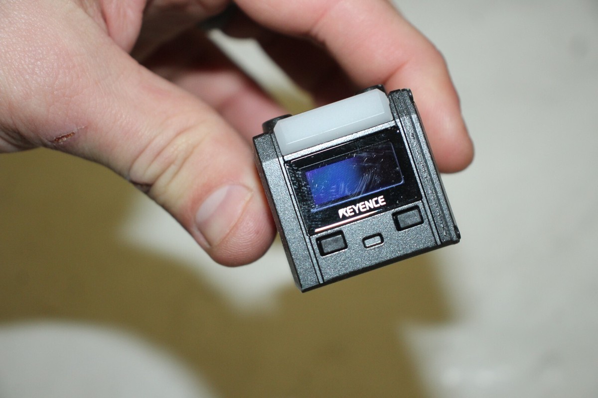 スキャナー KEYENCE SR-X300 1PC Keyence SR-X300 BARCODE READER Scanner New DHL Free