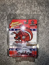 1965 VOLKSWAGEEN BEETLE RED MONGOOSE 1/64 DIECAST BY JOHNNY LIGHTNING JLCP7434