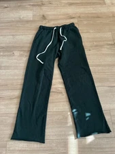 Elwood Black Heavyweights Sweatpants – Size S
