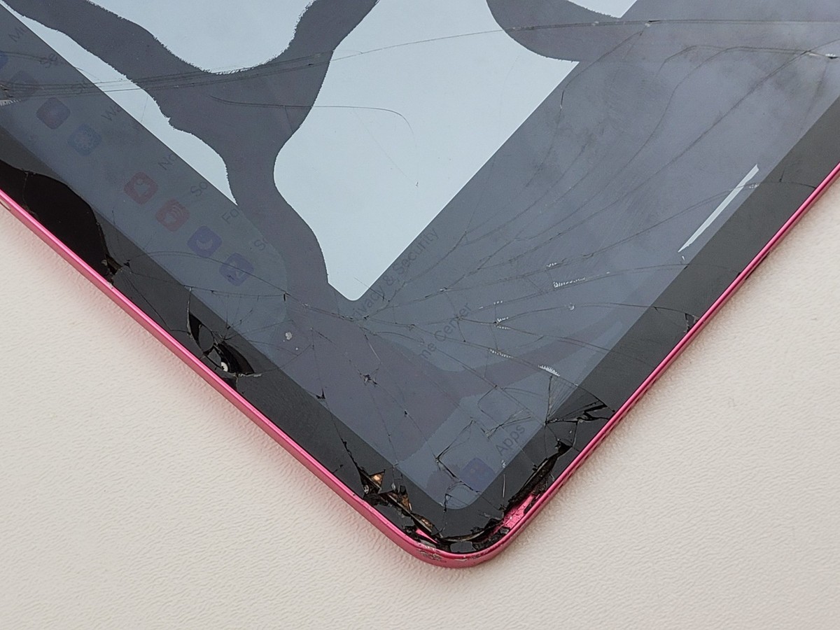 Apple iPad (10th Gen.) (A2696) 64GB (Wi-Fi) 10.9