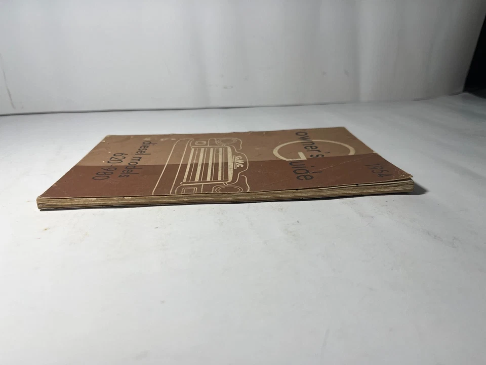 OWNER'S GUIDE GMC DIESEL MODELS 620-980 - USO E MANUTENZIONE 1954 GENERAL MOTORS - Immagine 4 di 4