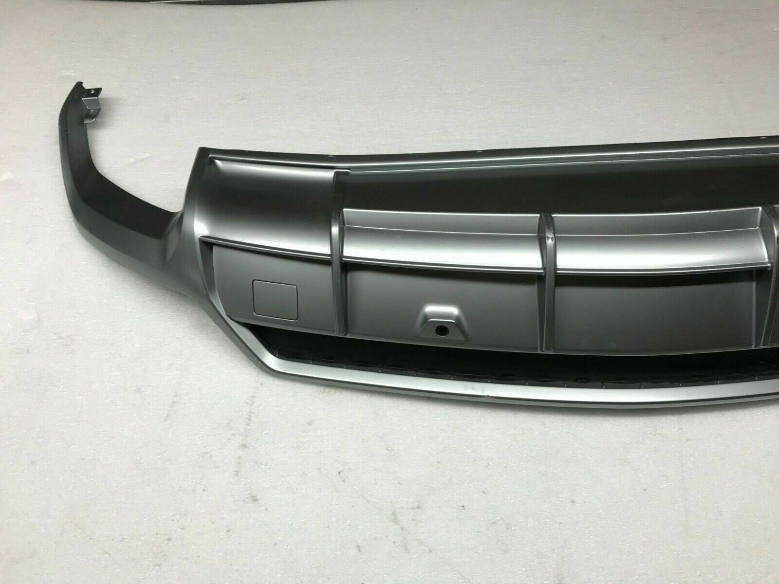 LAMBORGHINI URUS REAR BUMPER LOWER DIFFUSER OEM 4ML807539 4ML807301