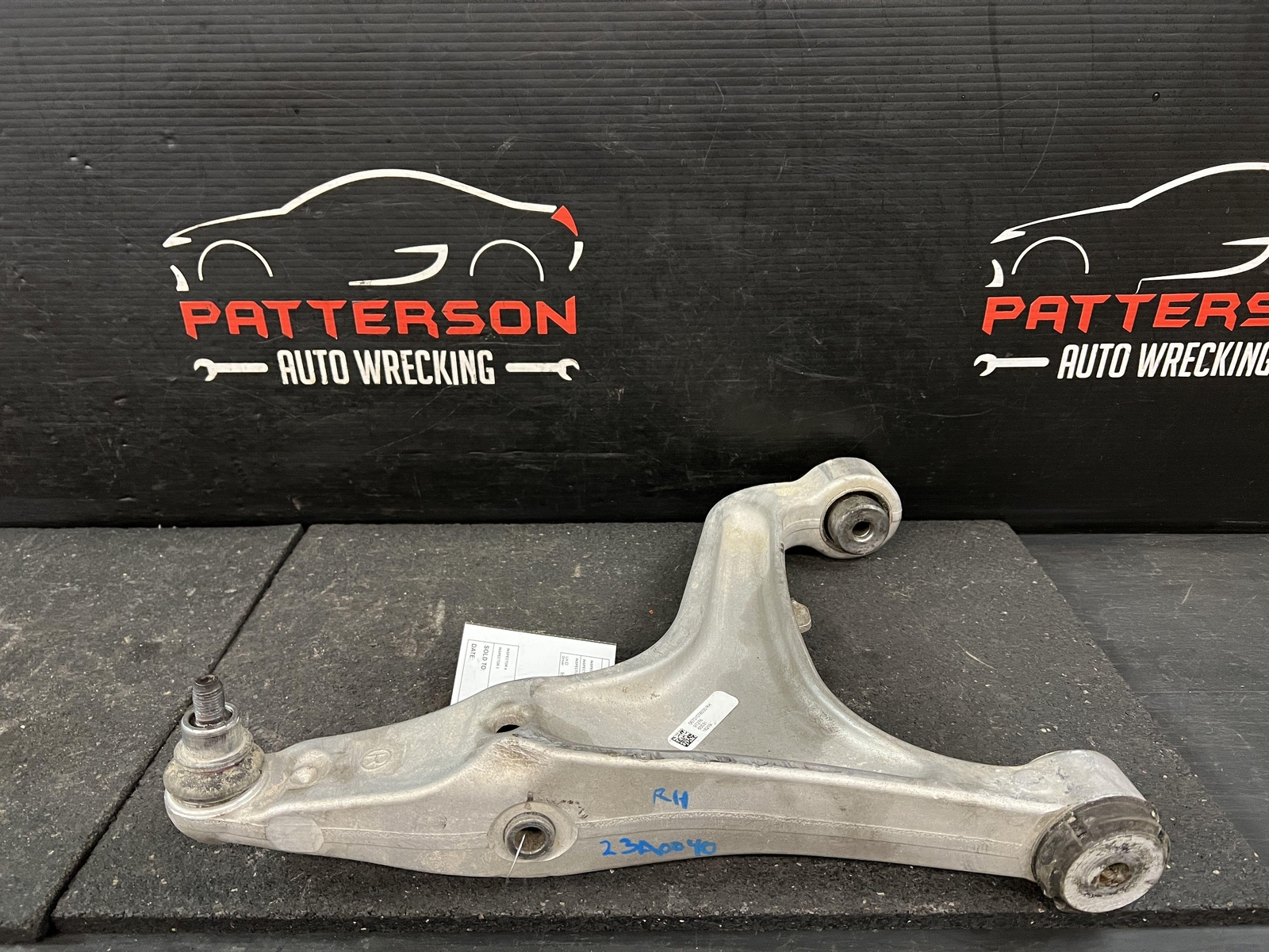 14-17 MASERATI GHIBLI FRONT PASSENGER RIGHT LOWER CONTROL ARM