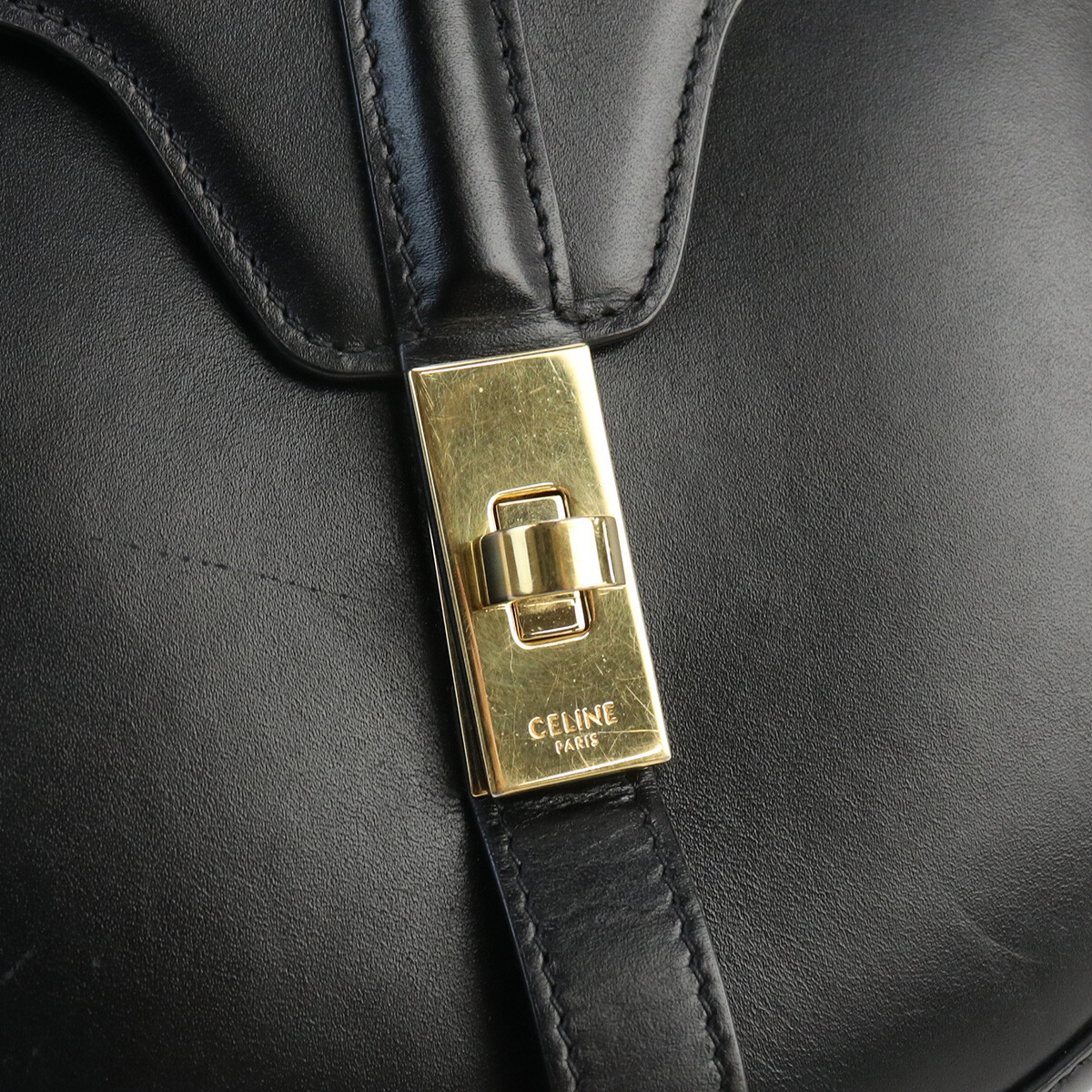 CELINE ブザス 16 18919 3BF8 38NO【ランク：A】 CELINE 18919 3BF8 38NO Buzas 16 Saze Diagonal Shoulder Bag