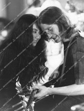 ) 1985 Mark McGann, Kim Miyori TVM John and Yoko A Love Story - crp-46216