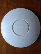 Ubiquiti Unifi UAP Wireless Access Point with 24V PoE adapter and UK power lead