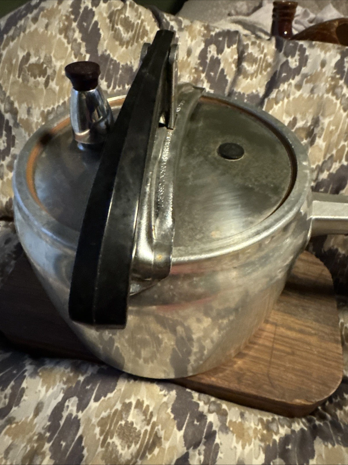 Vintage Wear-Ever #3634 Pressure Cooker Aluminum Canner USA complete With Trivet