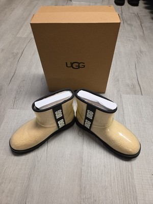 UGG Classic Clear Mini Natural Black 1113190 Pull On Boots Sz US 8 With Box