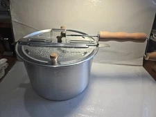 Stovetop The Genuine Whirley-Pop Popcorn Maker Popper Aluminum Hand Crank 