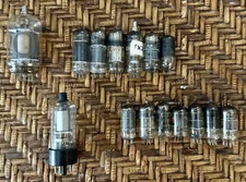 Lot of 15 Vintage Glass Amplifier Vacuum Electron Tube Raytheon Hytron Untested