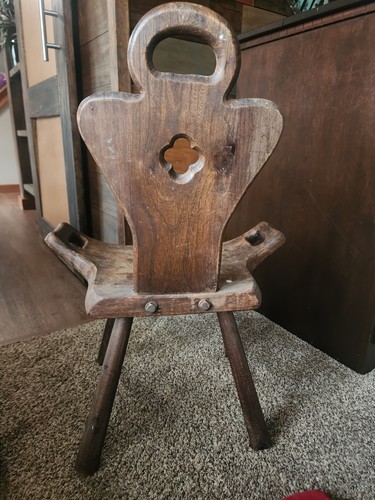Primitive Wooden 4 Legged Birthing Spinning Chair Milking Chair - Picture 4 of 6