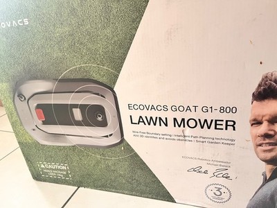 ECOVACS GOAT G1-800 Mähroboter- Komplett neu