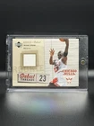 2005-06 UD Rookie Debut Threads Michael Jordan Jersey Bulls DT-MJ Gorgeous Card