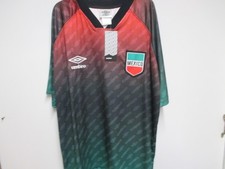 MEXICO "UMBRO" TEAM SOCCER  JERSEY (MEDIUM) NWT RED & GREEN RAISED LOGOS COOL!
