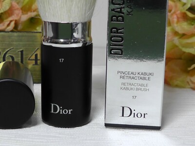 Christian Dior BACKSTAGE KABUKI Retractable BRUSH #17****NIB