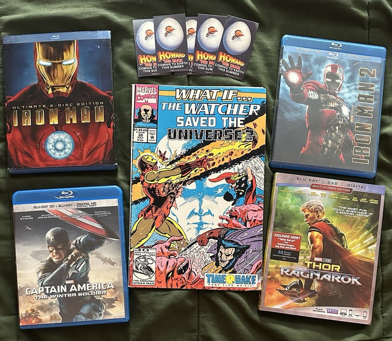 Marvel Avengers - 4 Blu-Ray movies, 1 random comic, Stickers NO DIGITAL COPYS