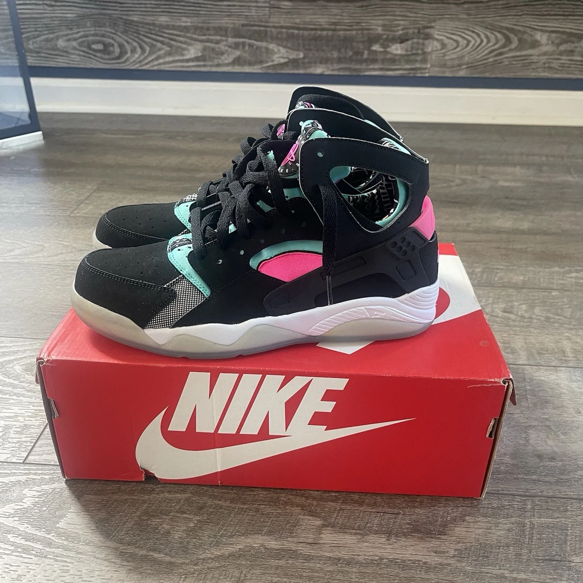 Nike Air South Beach Huarache Miami Vice Sneakers Shoes Nike Air Flight Huarache - South Beach main image 4
