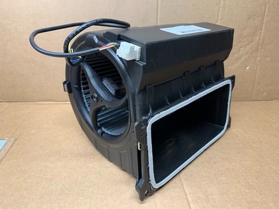 EbmPapst D3G 146-LV13-30 Radialgebläse Ventilator 230V, 167W, 0-10V regelbar