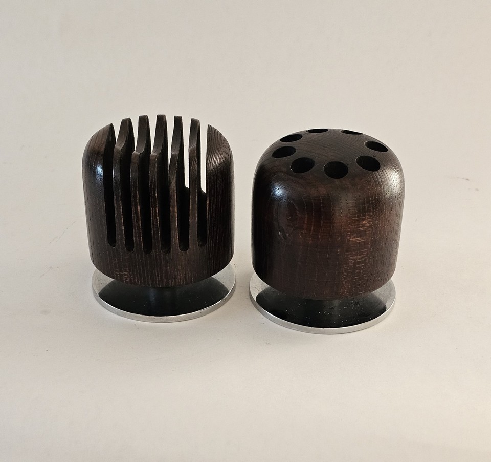 A rare matched pair of 1950s Modernist desk tools designed by Nol for PIPa Japan — named designer MCM objects are as collectible as it gets.