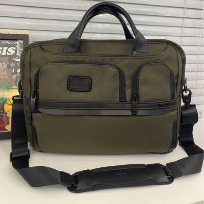 TUMI Alpha 3 ブリーフケース2603141