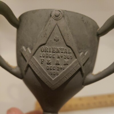 1909 F&AM ORIENTAL LODGE No 365 Antique Masonic Mason Triple Handle Cup