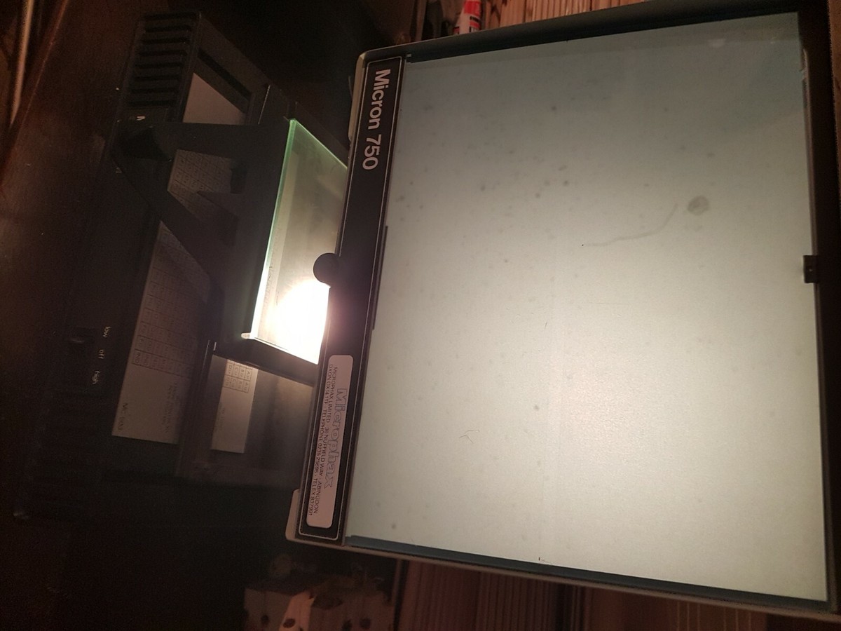 Lecteur de microfiches Banque de photographies et d’images à haute