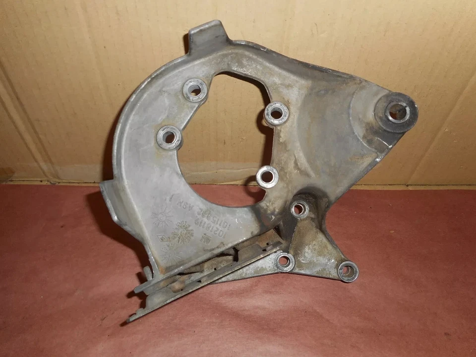 93-95 CAMARO RS FIREBIRD 3.4 V6 POWER STEERING PUMP BRACKET 10115882 GM 10218119 - Image 2 of 3