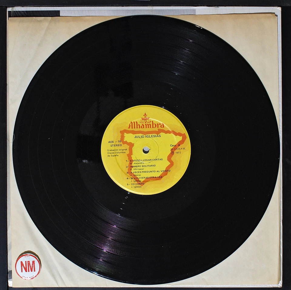 Julio Iglesias - Julio Iglesias - original LP record [NHA5-142] SPAIN - Image 3 of 4