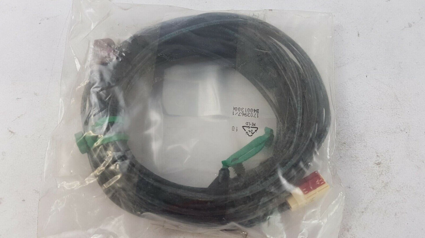 MERCEDES-BENZ E T-Model S213 Antenna Cable Harness A2135400007