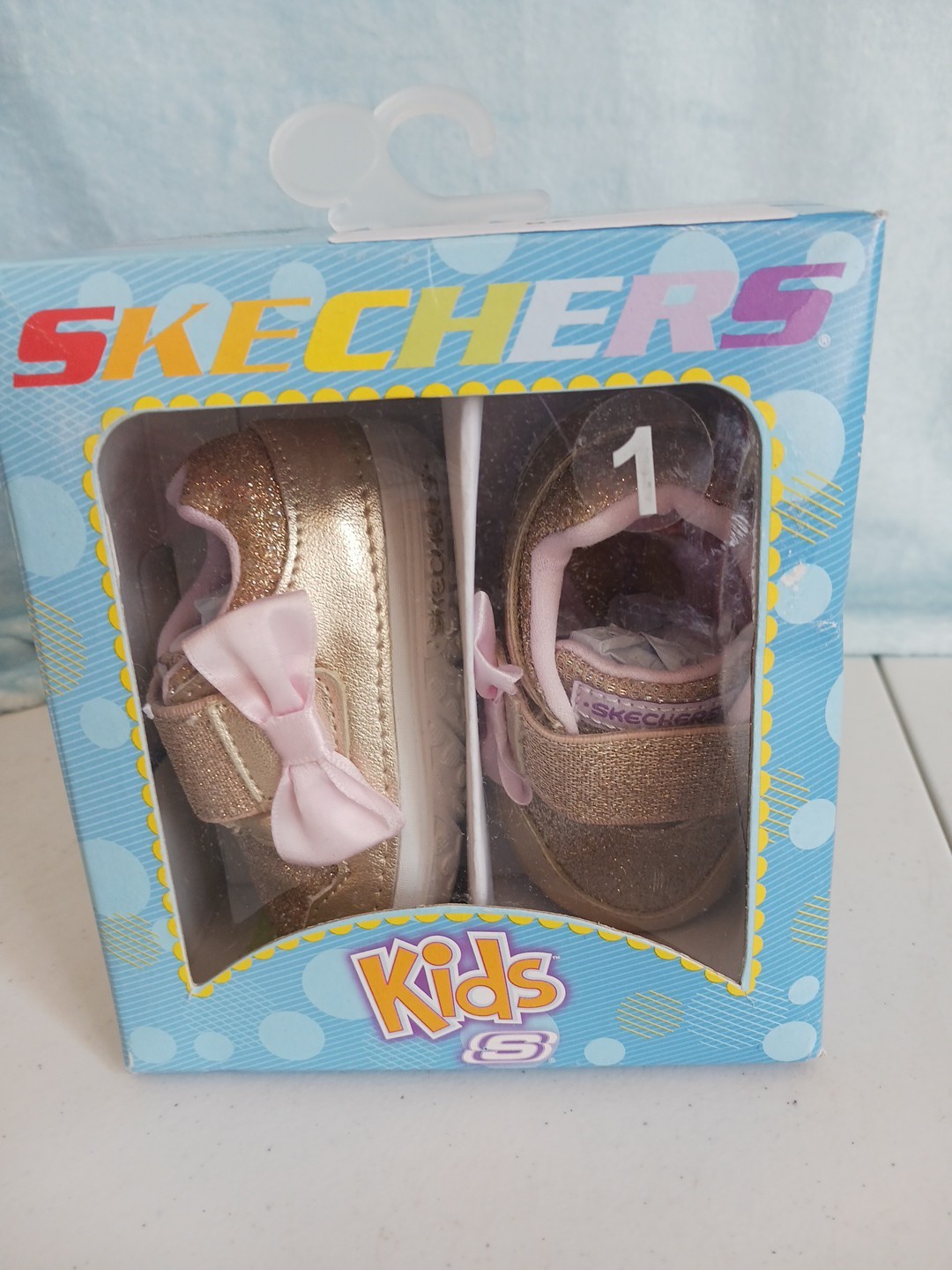 ~infant Size 1 ~ Pale Pink With Gold Sparkles By Skechers