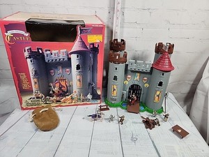 RARE Blue Box Hidden Adventures Castle Play Set W/ Orig Box Mostly COMPLETE READ