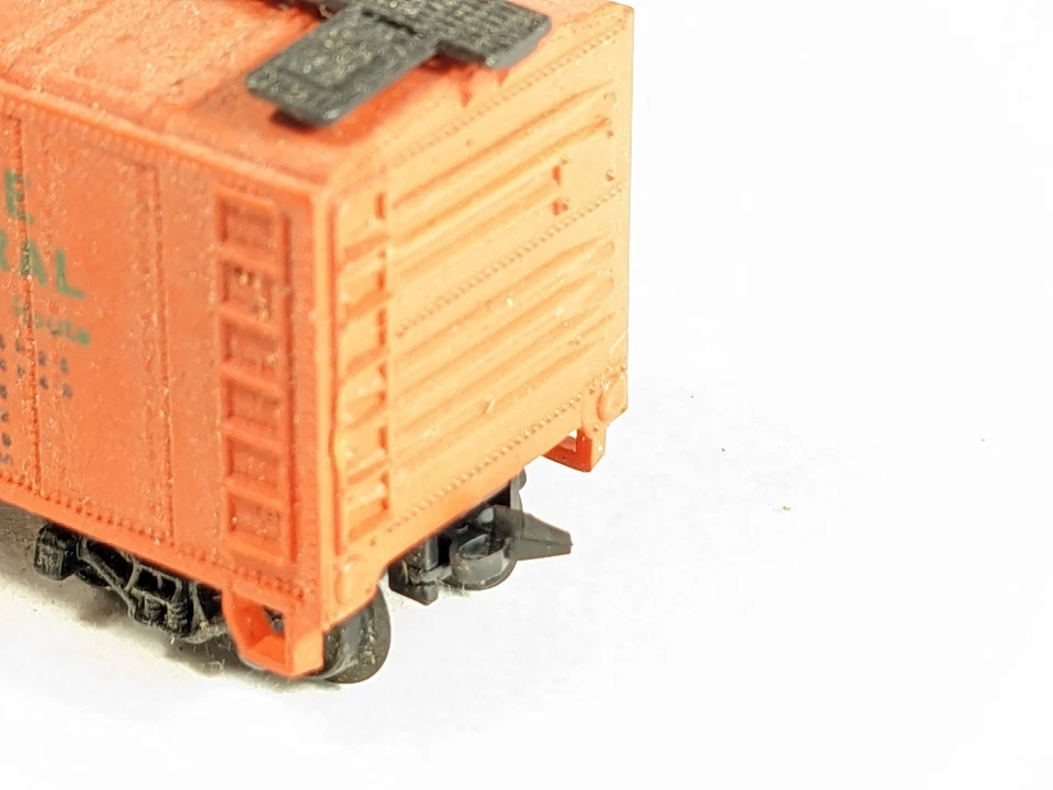 MODEL POWER N Scale 40' Box Car MAINE CENTRAL #14785 Kadee Couplers USED: Good - Image 4 of 4