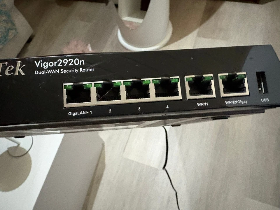 DrayTek  Vigor 2920 - Bild 2 von 4