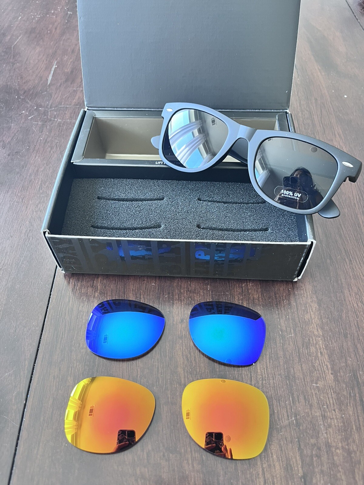 3-Color Interchangeable Lens Sunglasses in Birthday Gift Box-image