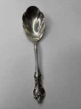 International Deepsilver ORLEANS Shell Casserole Spoon 9" Silverplate Flatware