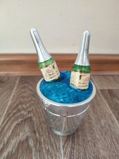 Champagne vintage Soviet souvenir