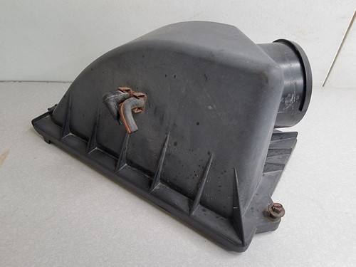 1986 -90 Ford Bronco ii 2.9L V6 Air Box Upper Lid Plastic Intake OEM E97E-9643 - Picture 7 of 19