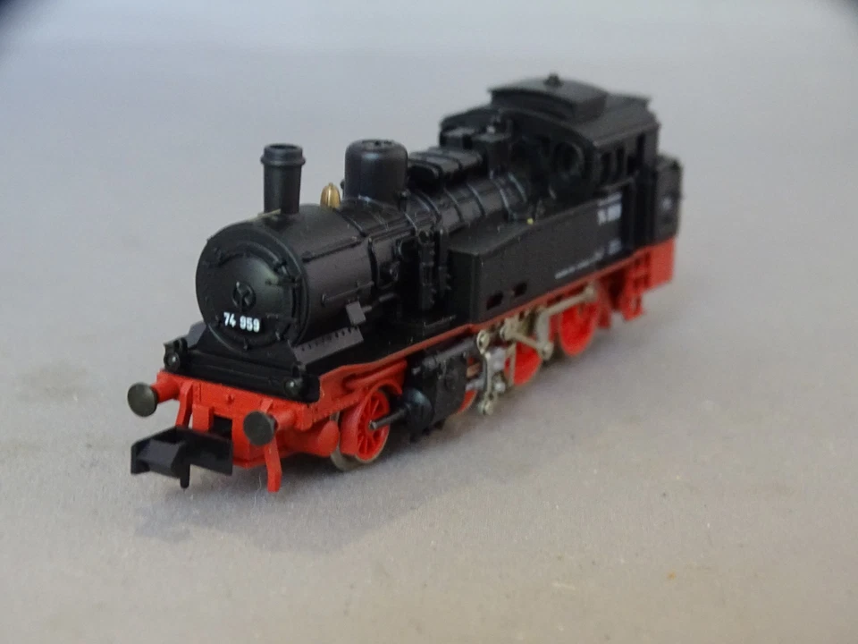 Arnold scale N Dampf Lokomotive BR 74, cat 2285 - Bild 3 von 4