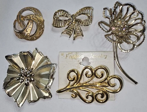 #36 Brooch/ Pin Lot, Vintage To Modern Costume Jewelry