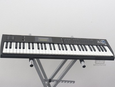 Korg X5D - 61 Tasten Synthesizer + 1 Jahr Gewährleistung
